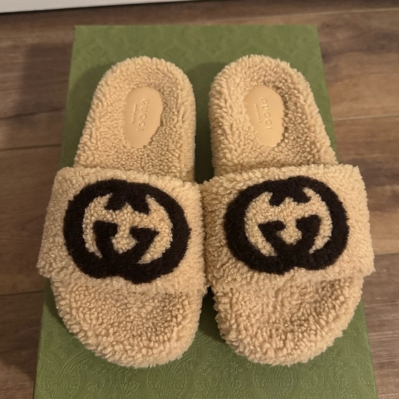 Gucci Shoes - Gucci Shearling Slippers